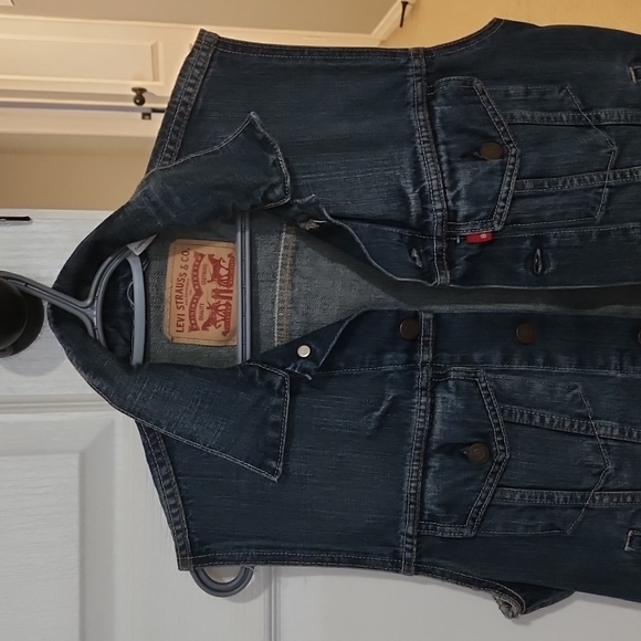 Men's Levi's vest - Picture 3 of 3